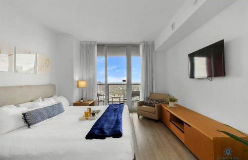 Infinite View and Balcony with Pool, Gym, Near Beach - Foto 3