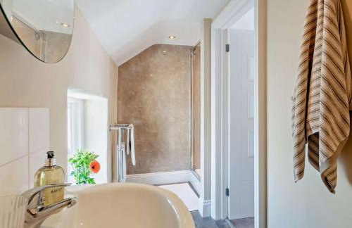 3 Bed in Baslow oc-pk908 - Photo 9