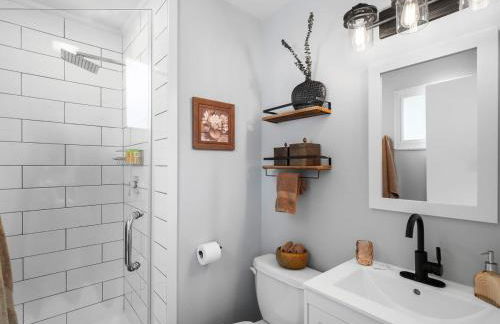 Large Remodeled 4 Bed 3 Bath Secluded With Hot Tub - Foto 21