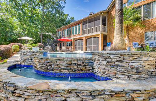 Luxe Lakefront Apartment w/ Shared Pool & Dock! - Foto 30
