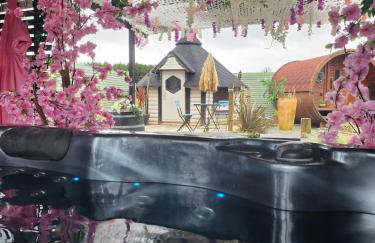 ADULT ONLY relax escape apartment hottub - Foto 17