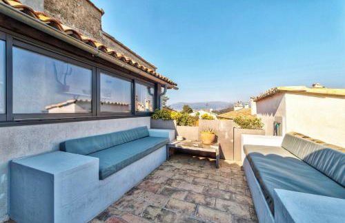 TOWNHOUSE MOUGINS in the old village, fantastic view, sea and mountains - Foto 15