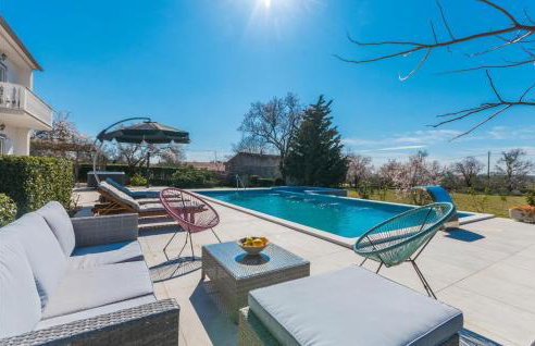 Cozy Home In Tinj With Kitchen - Photo 7