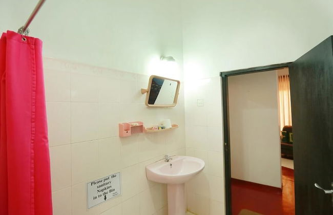 The One Apartment - Photo 9