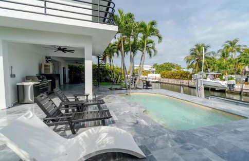 Villa Franchella - Waterfront Luxury Home, Pool, 45 Dock - Foto 47