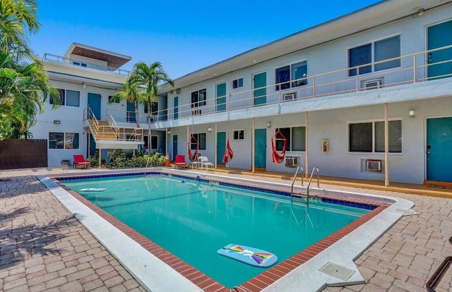 Secluded Hollywood Studio, Walk to Beach & Boardwalk - Photo 11