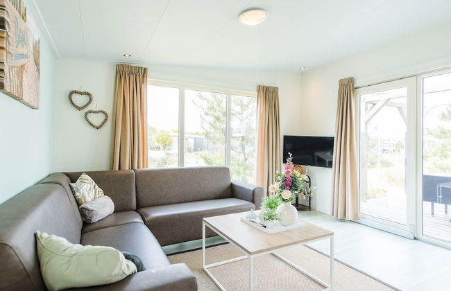 Modern Chalet With Dishwasher, Near the Beach - Photo 1