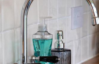 Entire home in Streatham with lovely views & ultra fast Wi-Fi - Foto 21