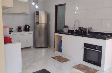 Praia Enseada dos Corais - casa com piscina -Pos Beira mar - 4 Quartos - Photo 2