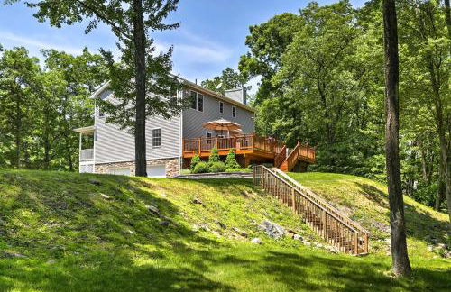 Colonial-Style Warwick Retreat - 1 Hour to NYC! - Foto 26