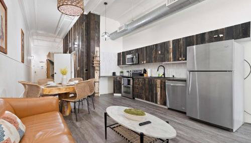 Central Downtown Apt Sleeps 8 & Enjoy Gaslamp - Foto 3