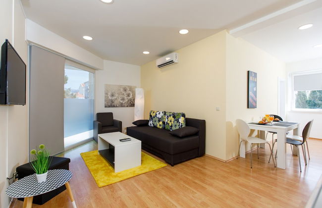 Apartments Midnight City - Photo 9