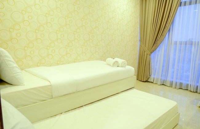 Spacious and Modern L'Avenue Apartment - Photo 7