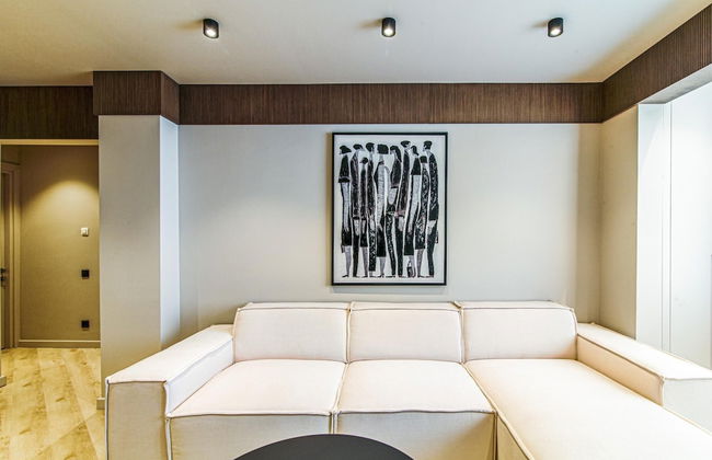 Chic and Convenient Flat in Central Besiktas - Photo 4