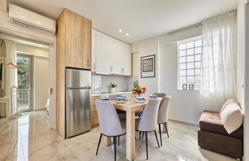 New cozy apartments in Crete Coast with pool and dining area - Photo 2