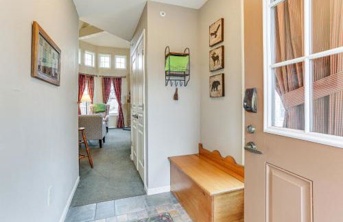 Spacious Condo with View Less Than 1 Mi to Mtn Creek Resort! - Foto 4