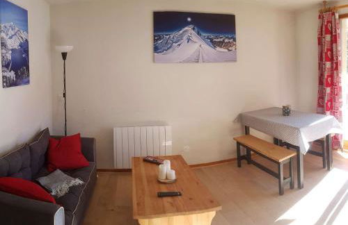 Appartement rénové au cœur d'Arêches-Beaufort, proche pistes, balcon plein sud, piscine, pour 4 pers. - FR-1-342-167 - Foto 4
