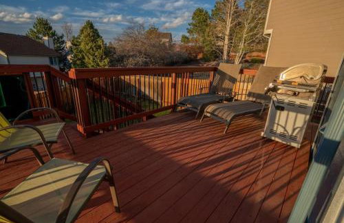 Hillcrest Chalet - Spa - Firepit - Views - USAFA - Foto 11