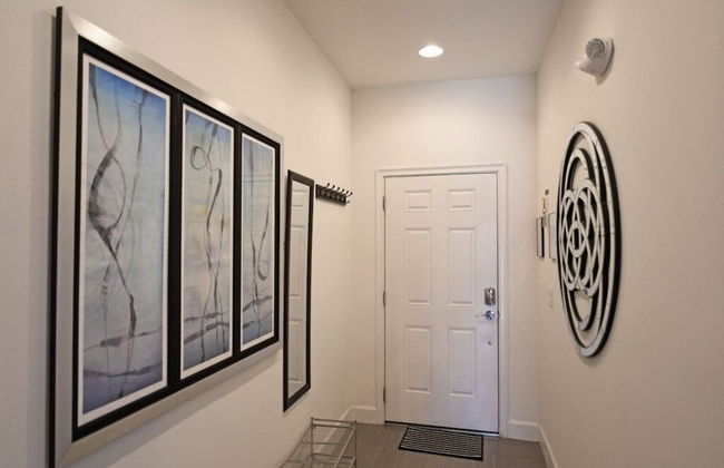 Beautiful 3-bed Villa 10 Minutes From Disney-17440 Serenity Resort 3 Bedroom Townhouse by RedAwning - Foto 21