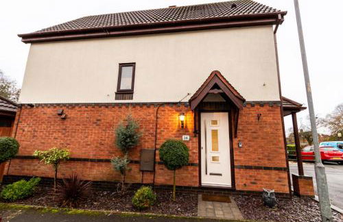 Charming Home in Bromsgrove - Perfect for Groups - Foto 71
