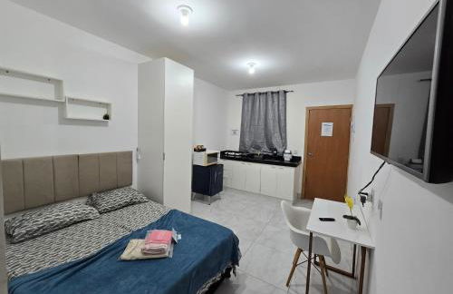 Flat completo a 5 minutos apé de mercado, farmácia - Foto 1