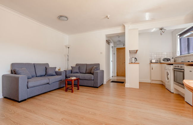 Luxury 2 Bed Room Lake View Apt Bowness Parking - Foto 22