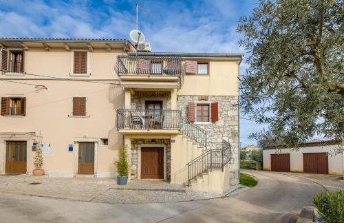 Apartment Nini with Balcony - Foto 2