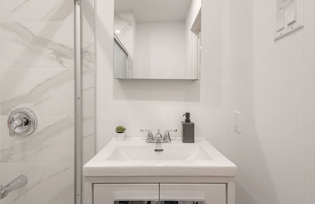 Beautiful Private Bedroom in Mile-End - Foto 36