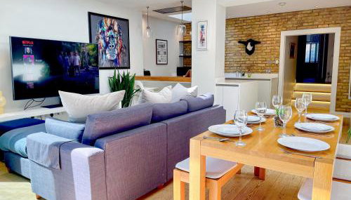 2-Bedroom flat with private patio & firepit in Shepherds Bush near Hammersmith by Staylio Ltd - Foto 5
