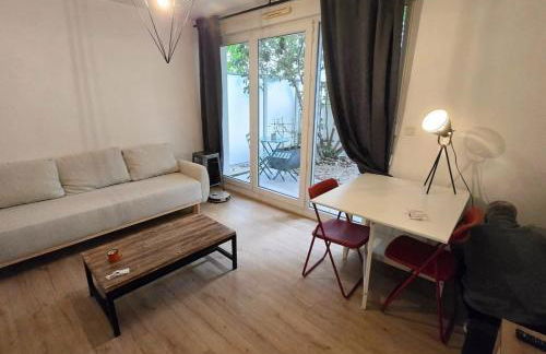 Le Rempart de Tours - Proche Gare - Terrasse - Photo 9