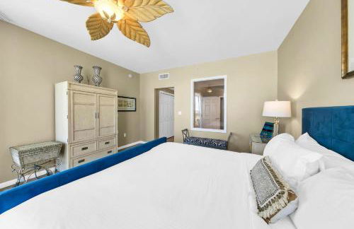 Beautiful Spacious Penthouse 2 Story Beach Front Condo Sleeps 12! - Foto 42