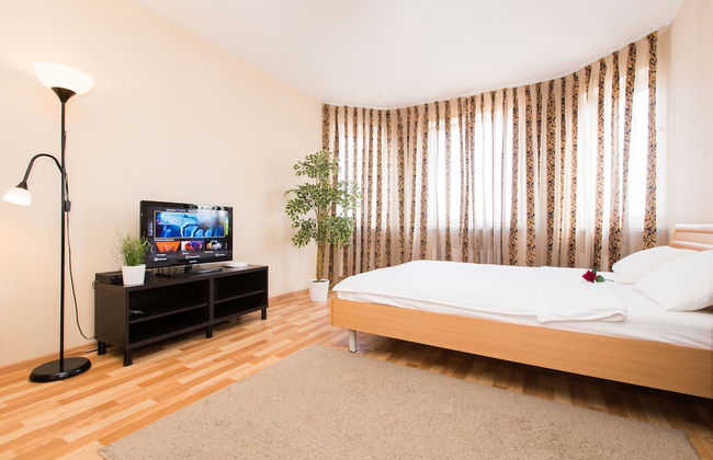 Apartments on Volzhskaya emb 25 - apt 9 - Foto 1