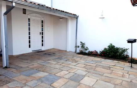 Dikasa Alugue Temporada com garagem - Foto 2