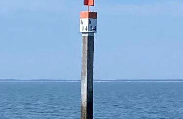 Aux pieds des plages, du port, de la piste cyclable et des commerces de proximité, un studio au dernier étage avec une vue panoramique sur le Bassin d'Arcachon, entièrement rénové, dans une résidence avec piscine - Foto 44