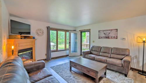 Waterfront Crivitz Property with Lake Access! - Foto 1