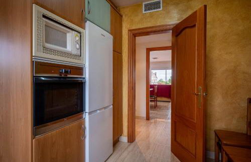 AT130 Casa con piscina privada, aire acondicionado y garaje - Foto 10