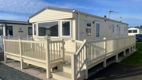 PG69 Golden Palm 8 Berth Caravan with Decking - Foto 2
