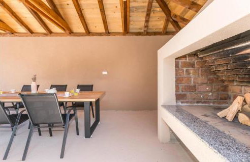 Gorgeous Home In Sikovo With Wifi - Foto 8