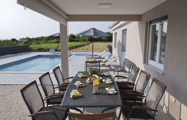 Villa in Kanfanar With Swimming Pool - Foto 12