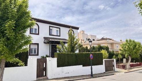 Extraordinaria Villa con piscina y chimenea - Foto 2