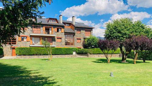 Dúplex a Age amb piscina - Foto 1