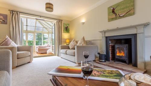 Saltmarshes - Photo 1