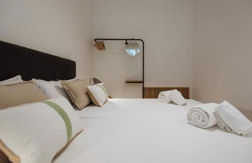 Eva Recommends Castellar Pool & Terrace - Photo 70