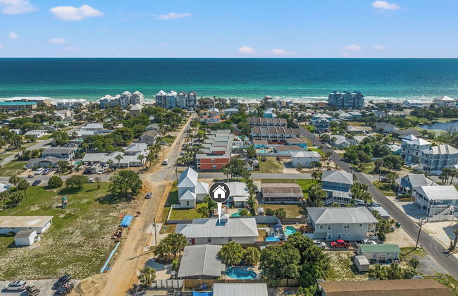 Charming 3/2 Beach House w/ Pool & Golf Cart Included - 1 Min Walk to Beach - Foto 43