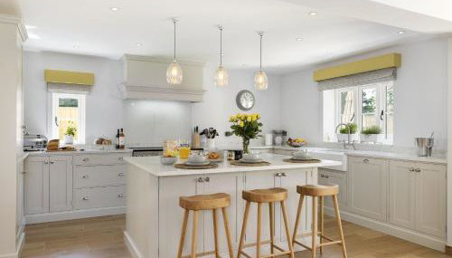 Little Tithe - Photo 2