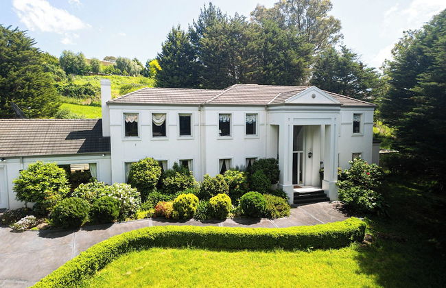 StayAU Expansive 7BR Villa Warrandyte - Foto 10