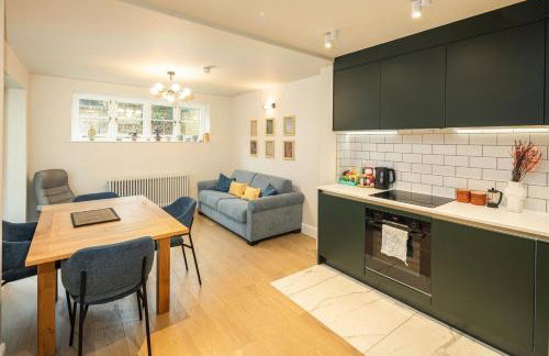 2BR Garden Flat Near Richmond & Stadium - Foto 6