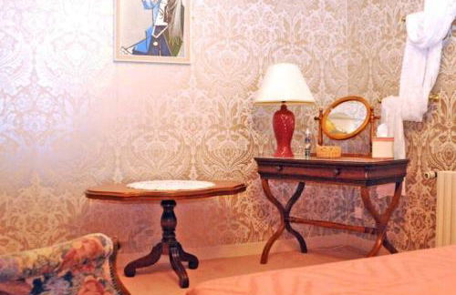 1 Bedroom House 20min walk to centre in Tournus - Foto 2