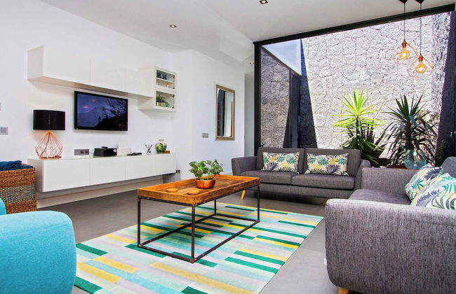 Villa Angelina - Photo 1