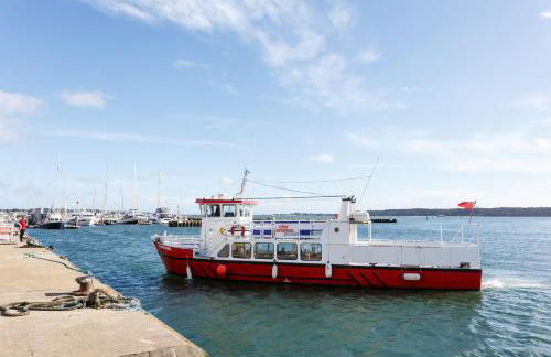 Dolce Vita - Duplex Apartment with Incredible Harbour Views - Photo 33